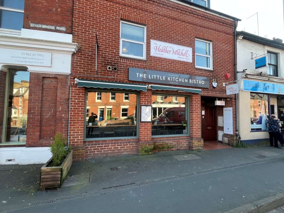 Retail/Shop For Sale, Winchester