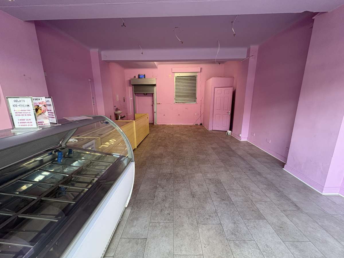 Retail/Shop in Southampton - photo 4