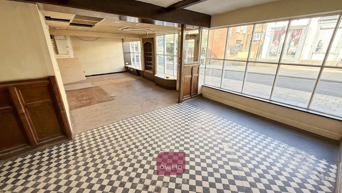 Retail/Shop in Ashbourne - photo 3