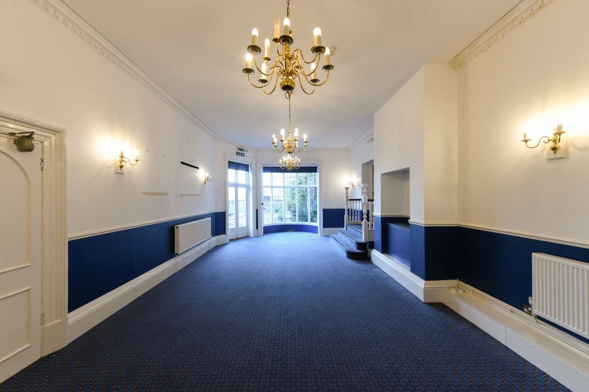 Retail/Shop in Norwich - photo 4