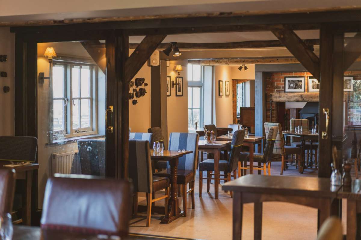 Retail/Shop in Newbury - photo 4