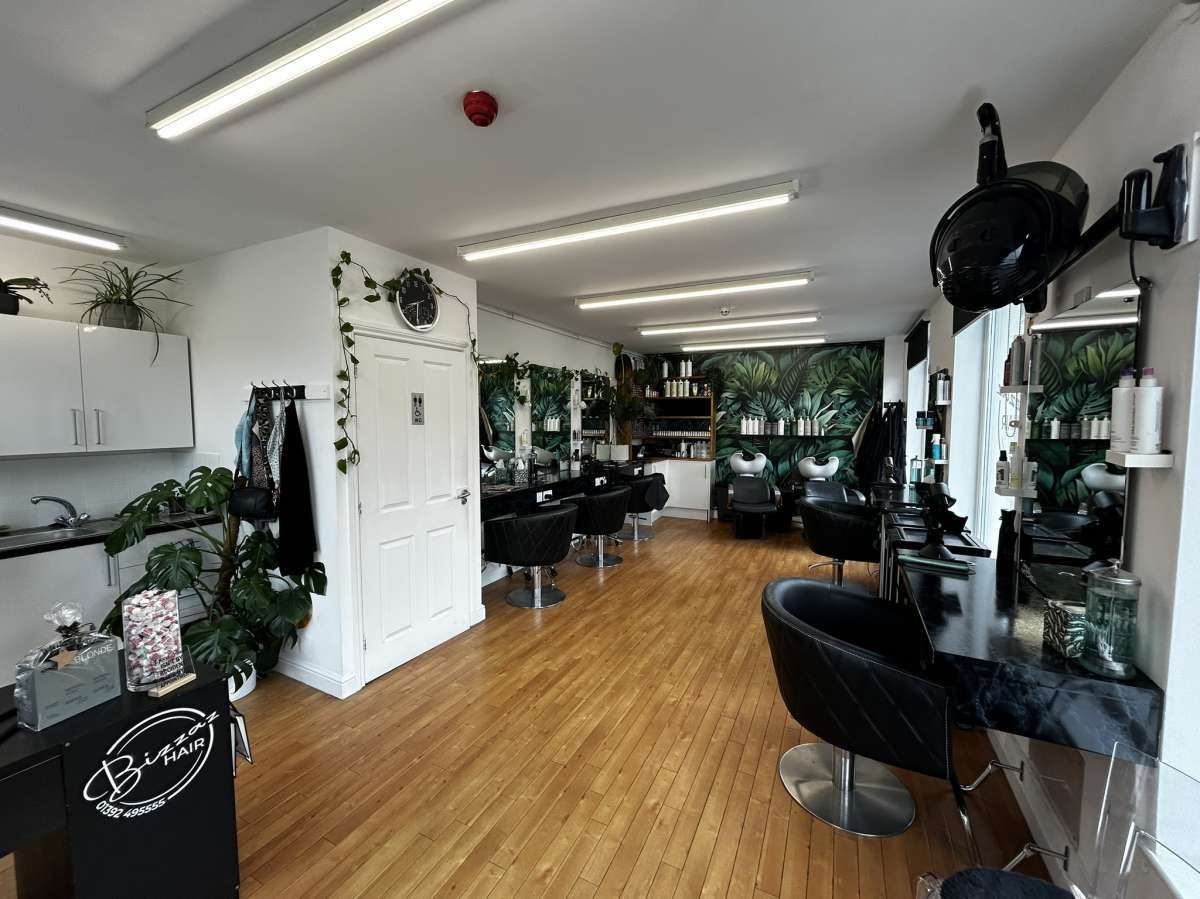 Retail/Shop To Let, Exeter