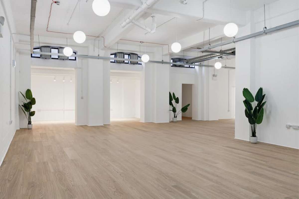 Retail in London