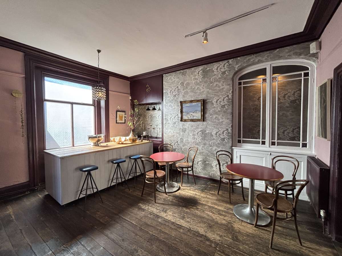 Retail/Shop in Sowerby Bridge - photo 2