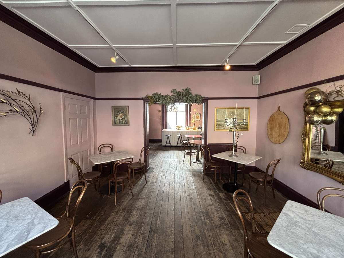 Retail/Shop in Sowerby Bridge - photo 3