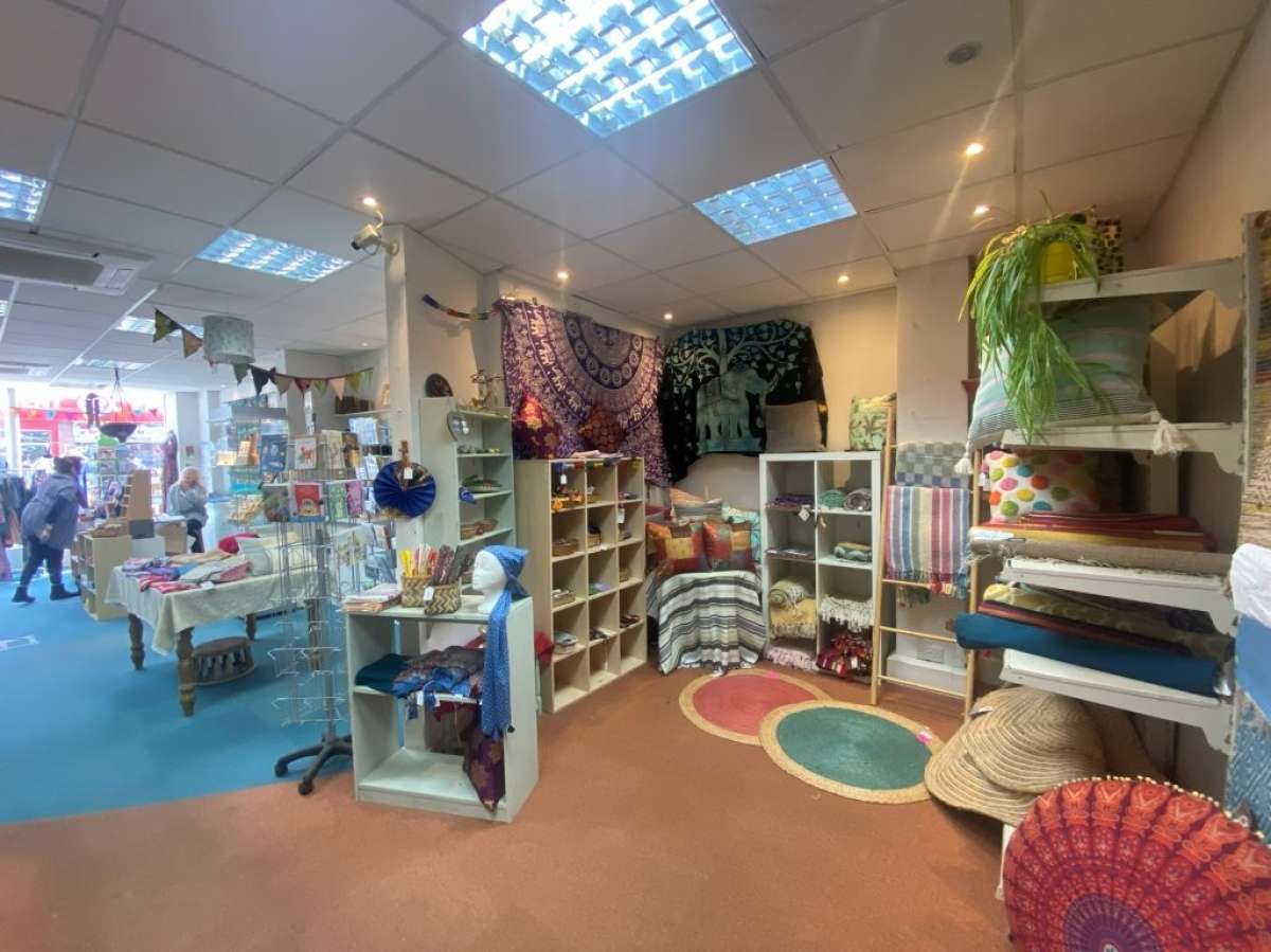 Retail/Shop in Ipswich - photo 2