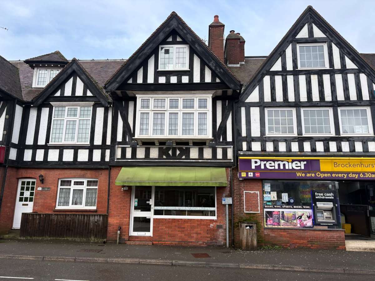 Retail/Shop To Let, Brockenhurst