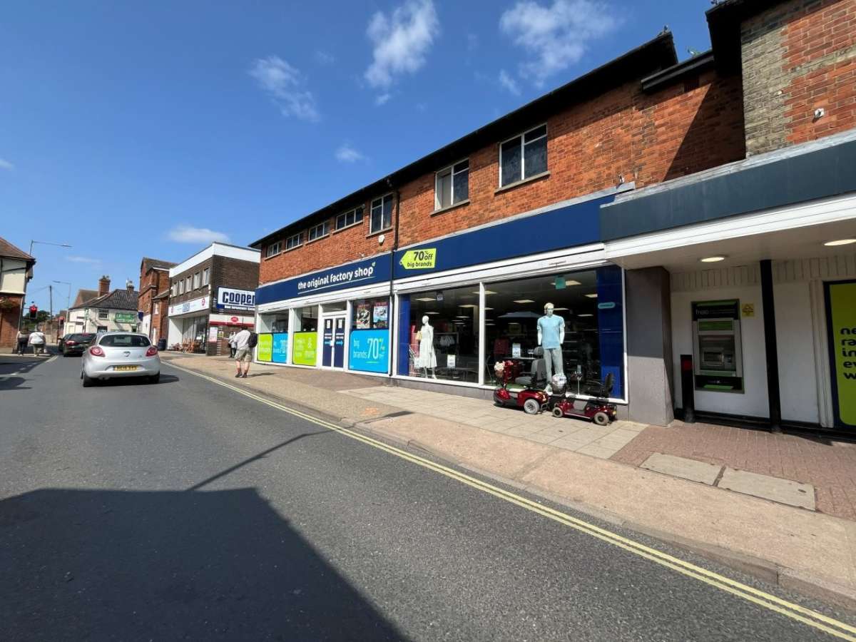 Retail/Shop in Leiston - photo 2