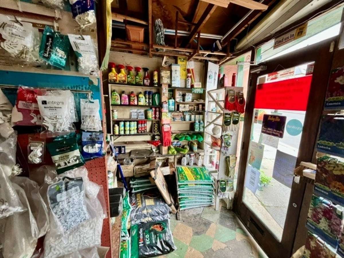 Retail/Shop in Plymouth - photo 3