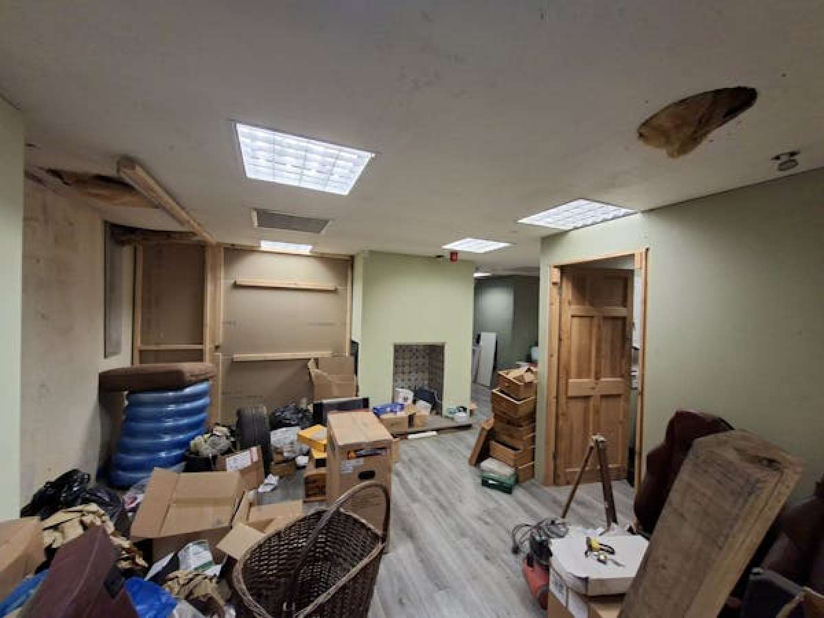 Retail/Shop in Doncaster - photo 4