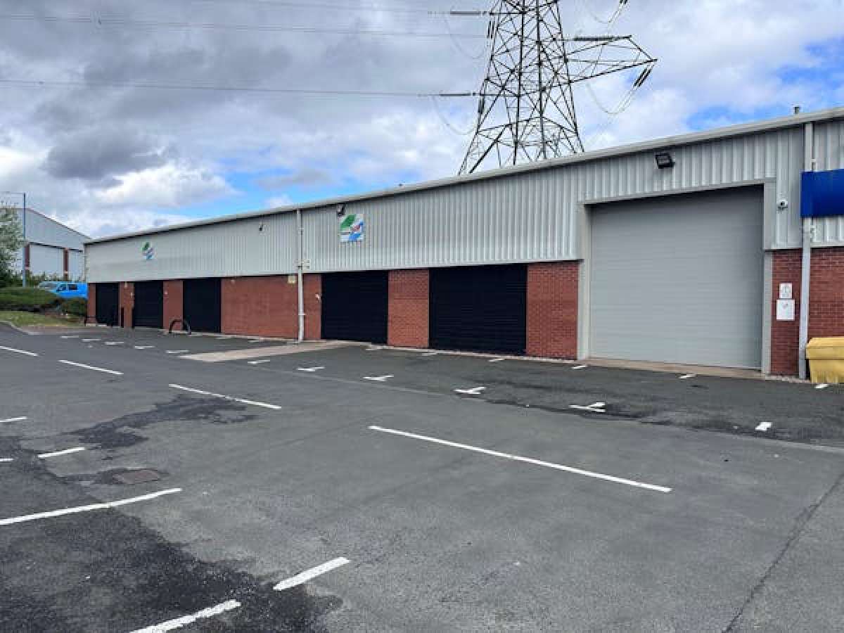 Retail/Shop in Oldbury