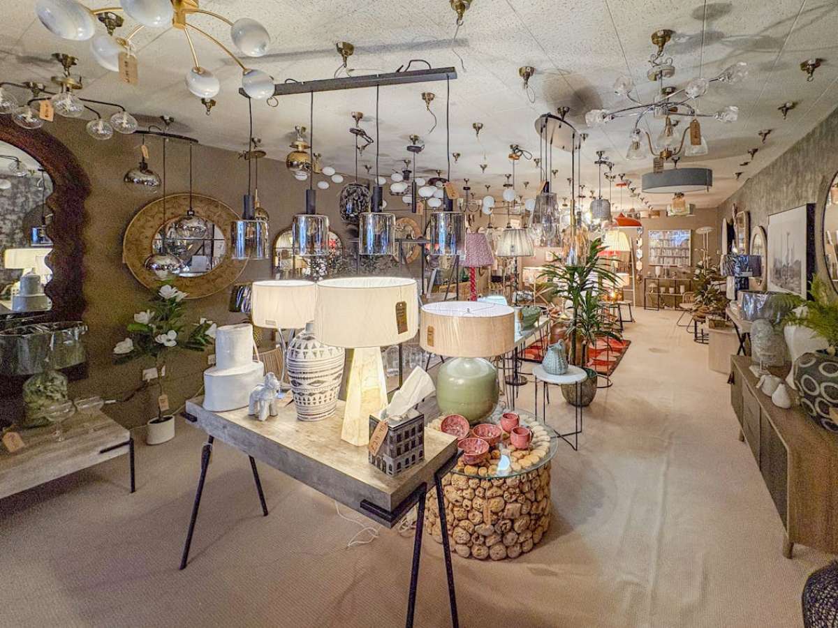 Retail/Shop in Bournemouth - photo 3