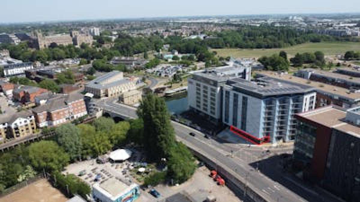 Retail/Shop To Let, Peterborough