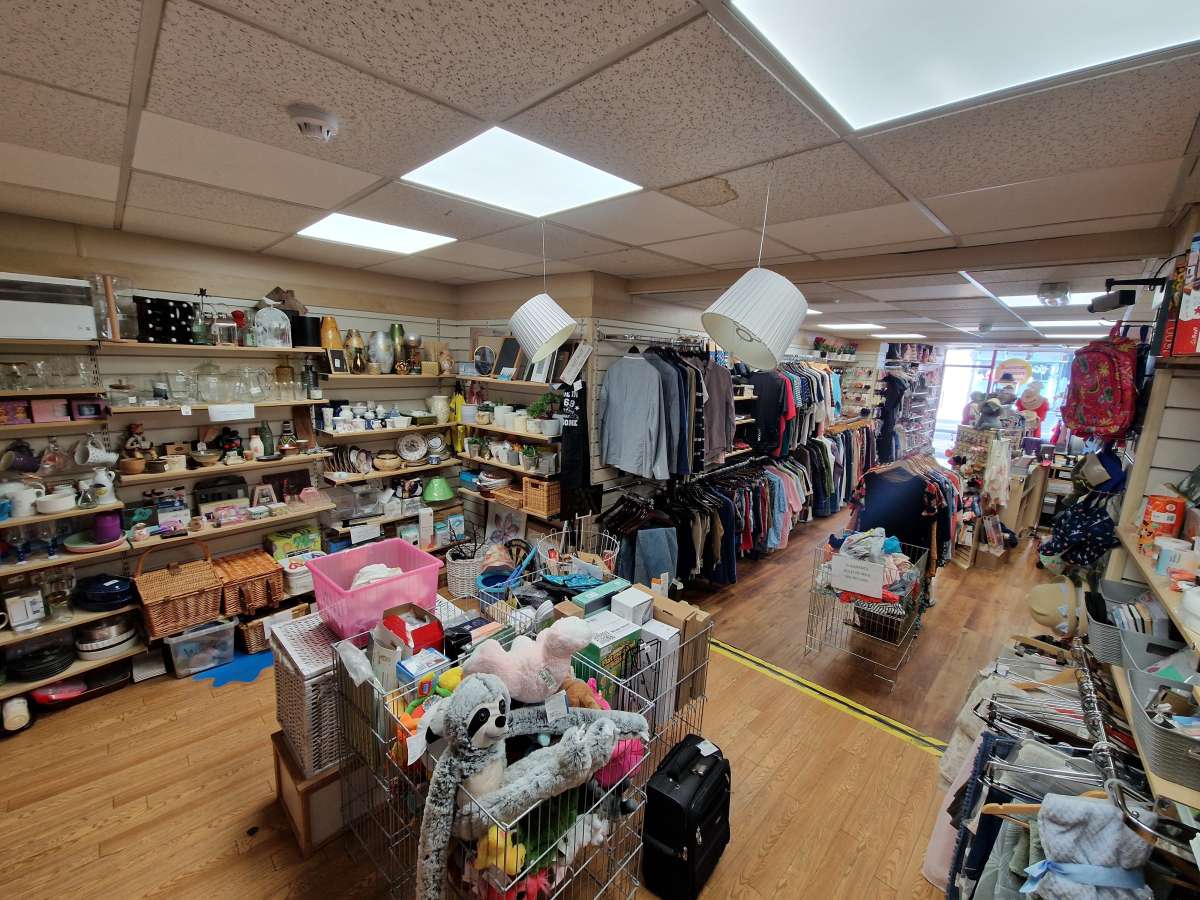 Retail/Shop in Ashbourne - photo 4