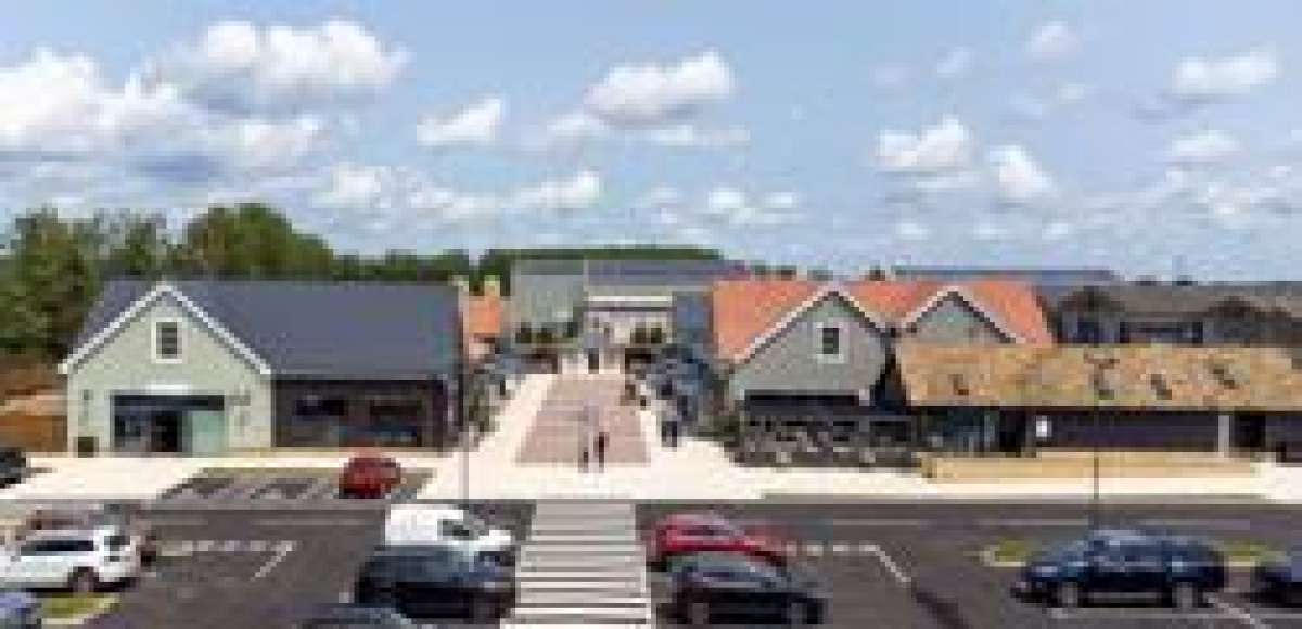 Retail/Shop in Stuntney - photo 4