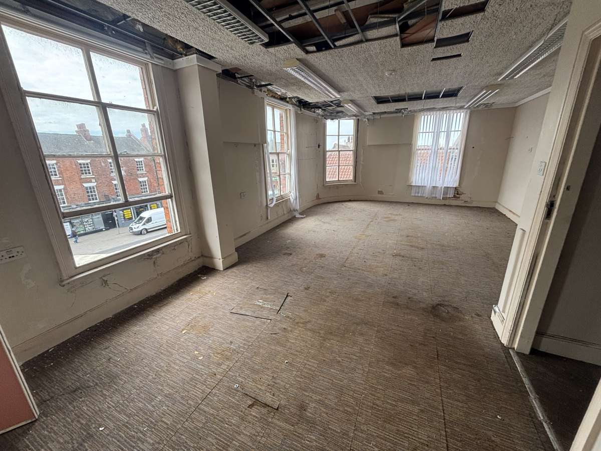 Retail/Shop in Selby - photo 4