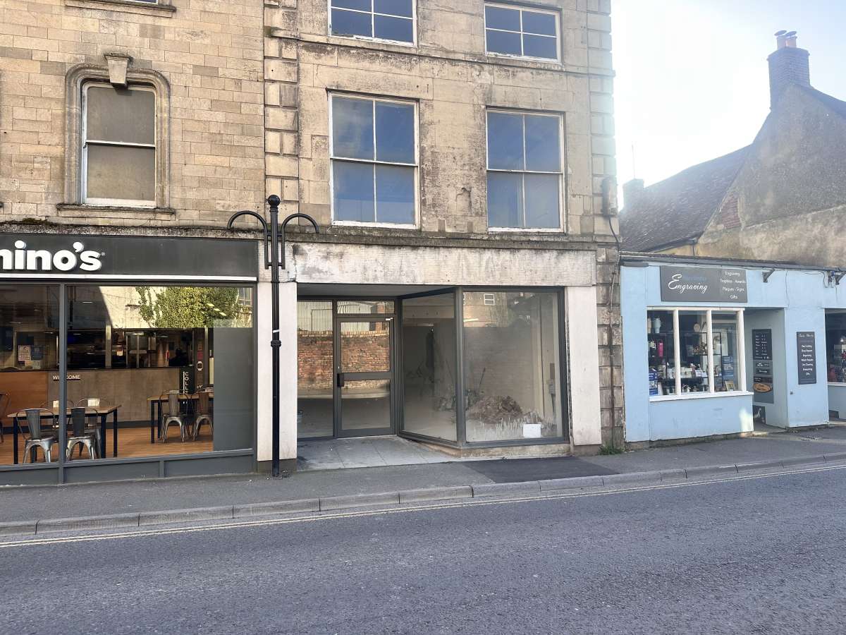Retail in Warminster