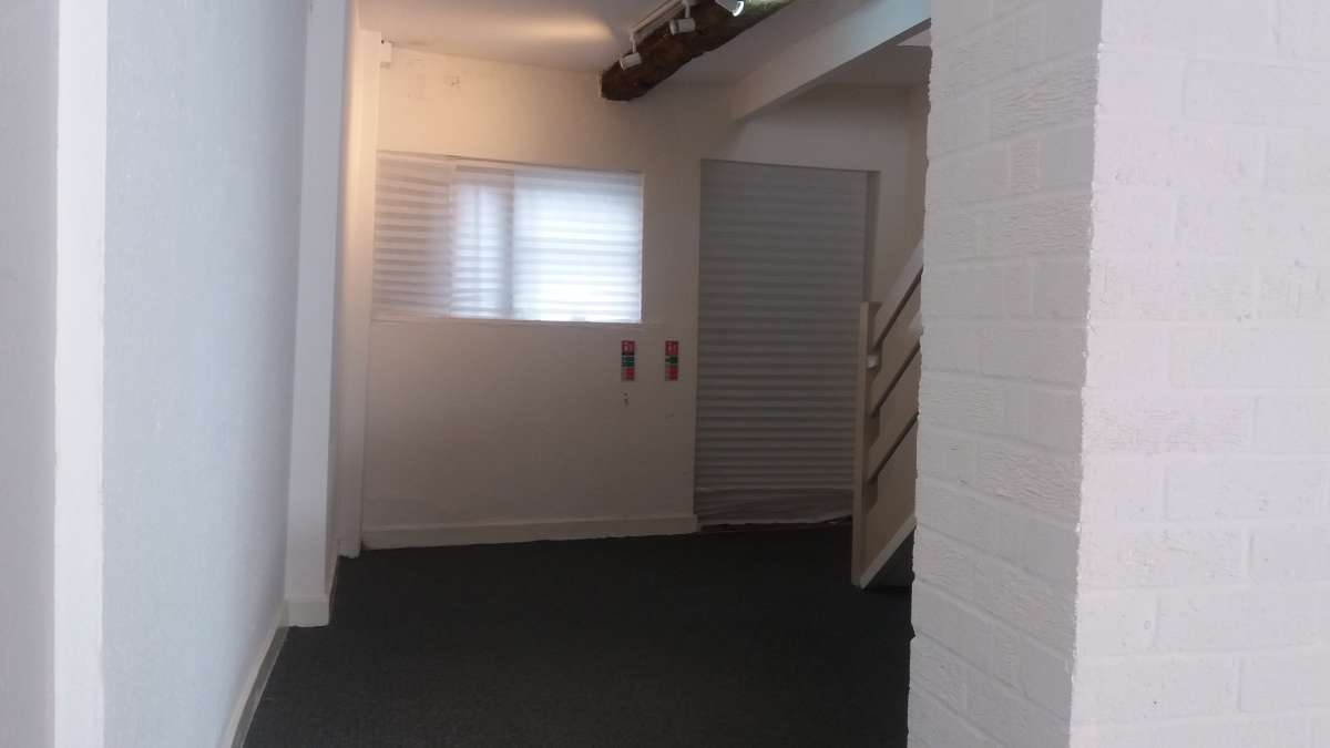 Retail/Shop in Market Harborough - photo 4
