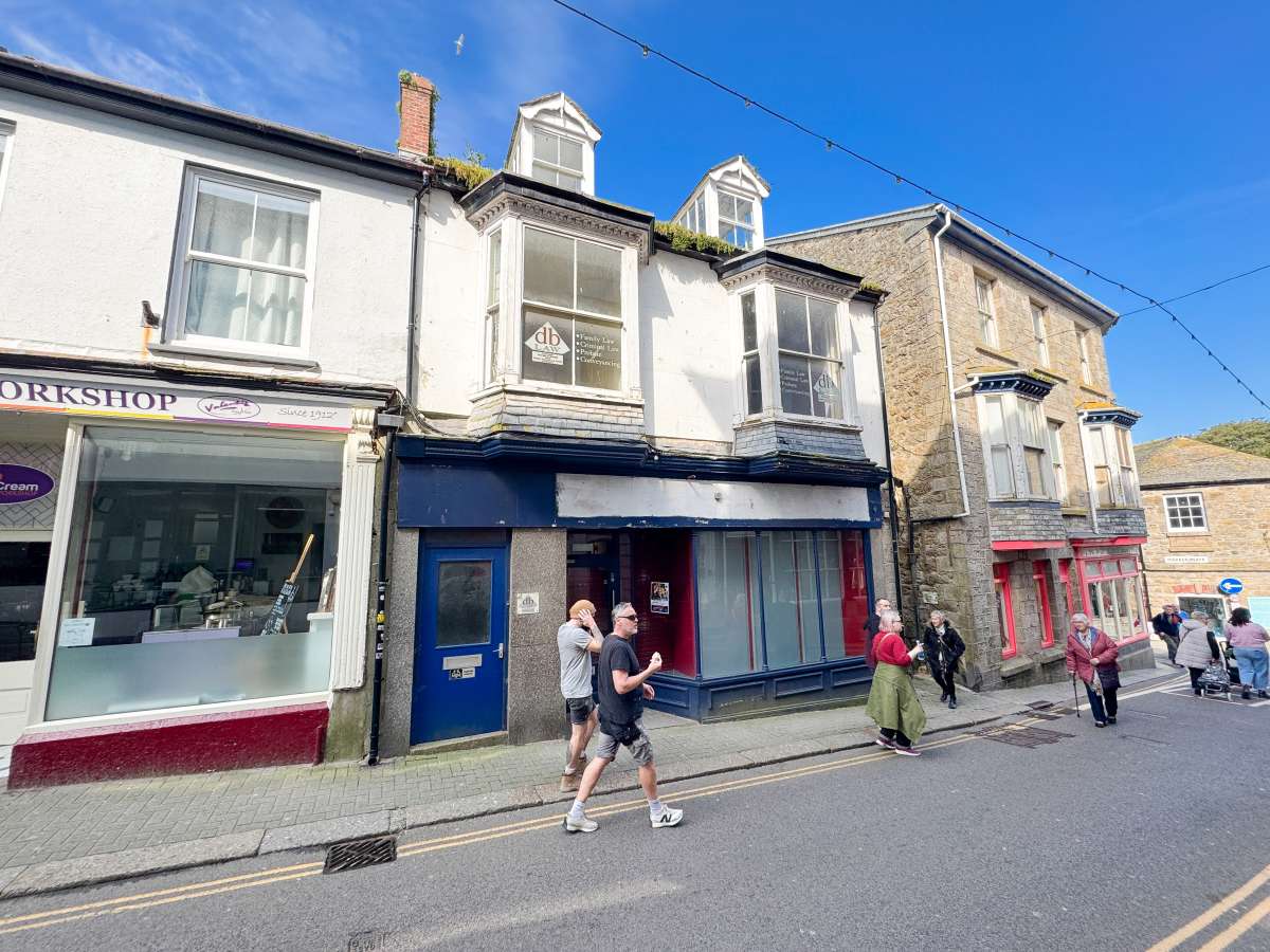 Retail in St. Ives