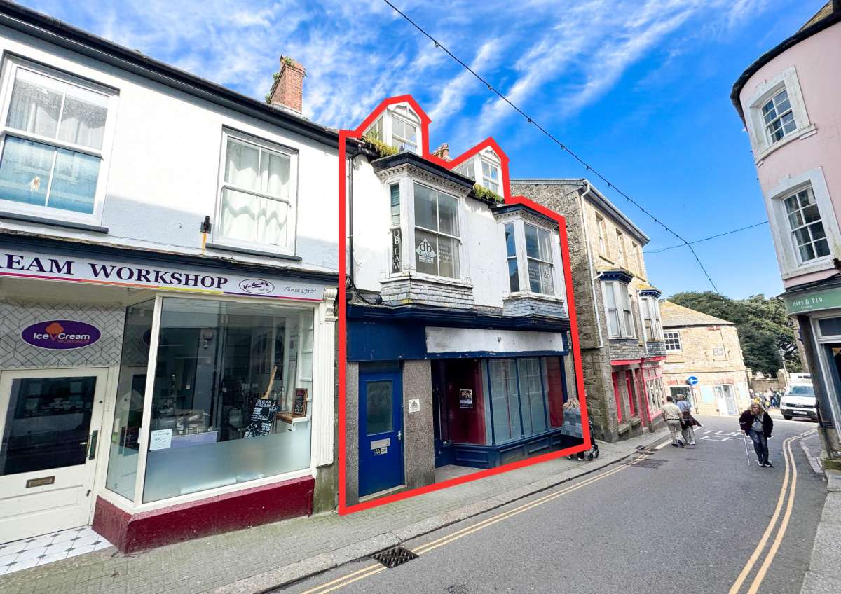 Retail/Shop in St. Ives - photo 4