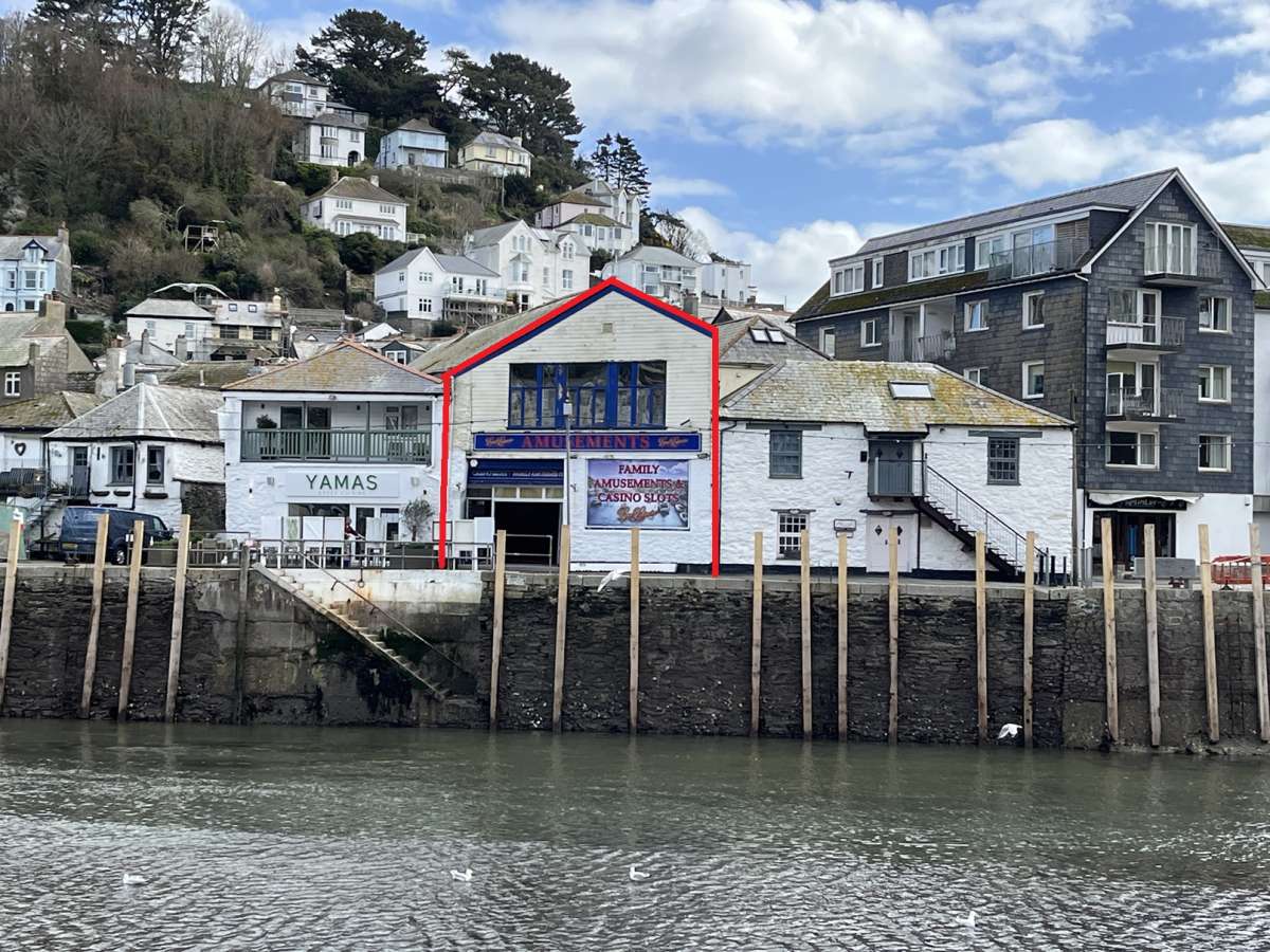 Retail/Shop in Looe - photo 2