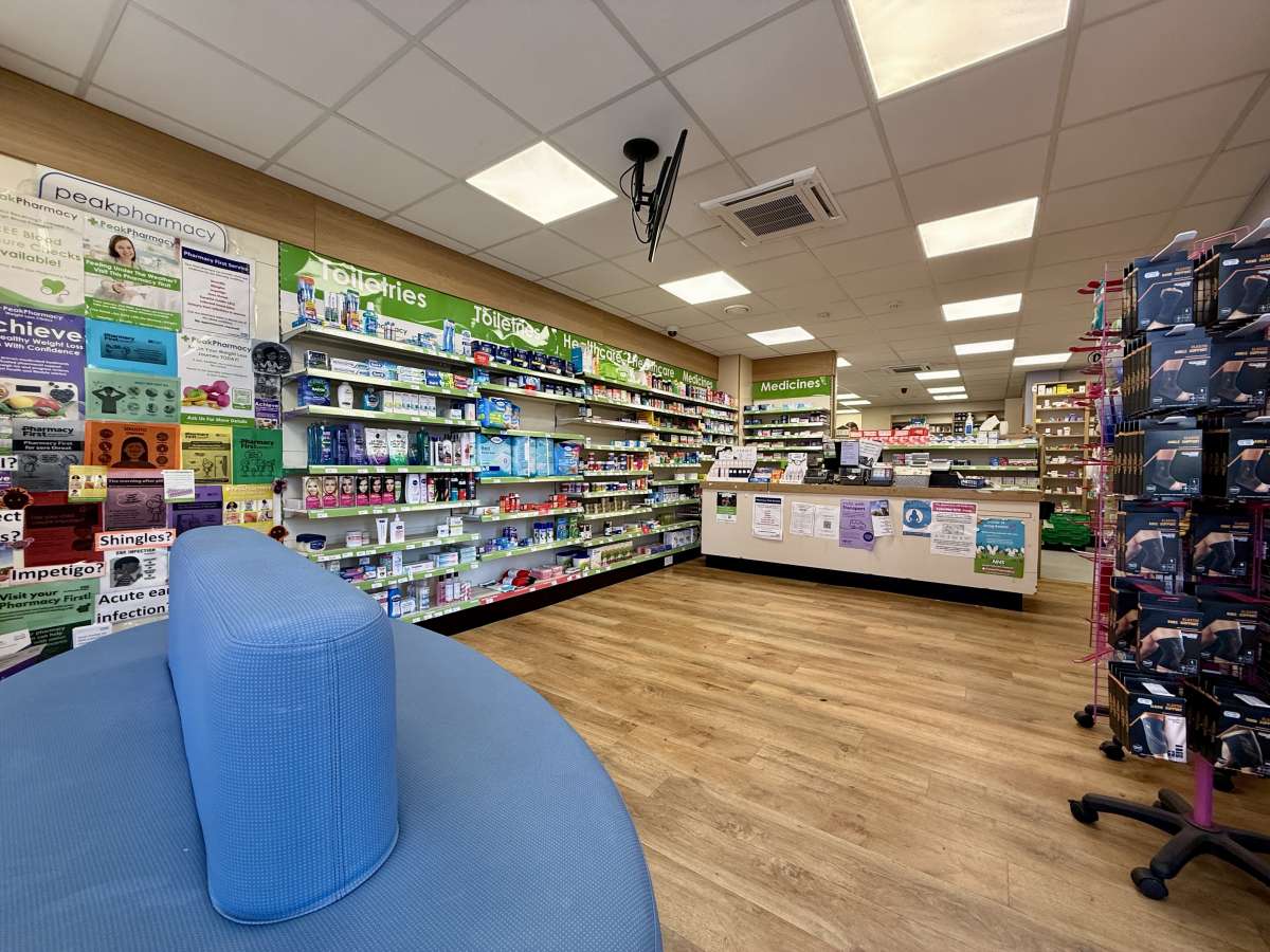 Retail/Shop in Chesterfield - photo 3