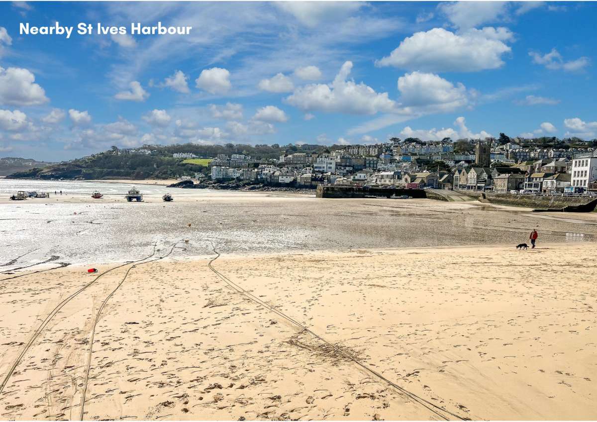 Retail/Shop in St. Ives - photo 3
