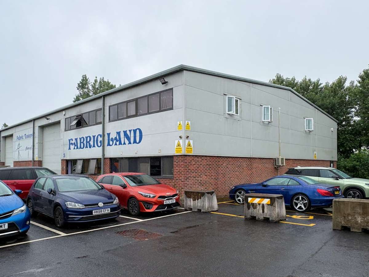 Retail/Shop For Sale, Ringwood