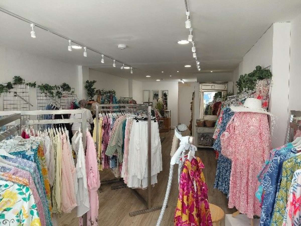 Retail/Shop in Hove - photo 3