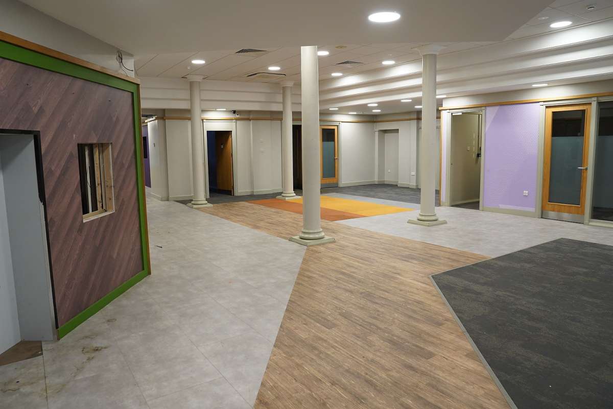 Retail/Shop in Stockton On Tees - photo 3