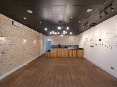 Retail/Shop in Birmingham - photo 2