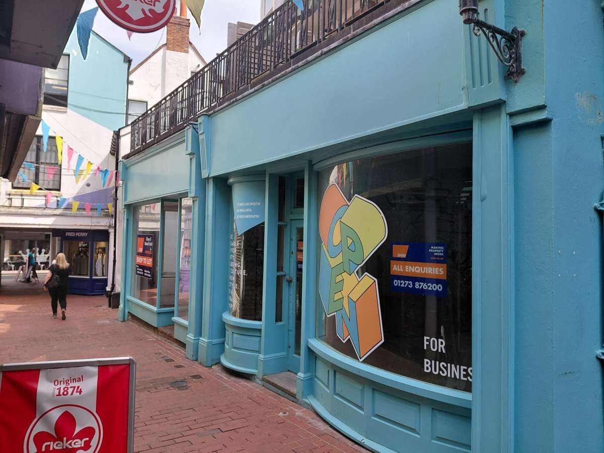 Retail/Shop To Let, Brighton