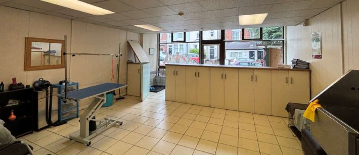 Retail/Shop in Ilkeston - photo 3