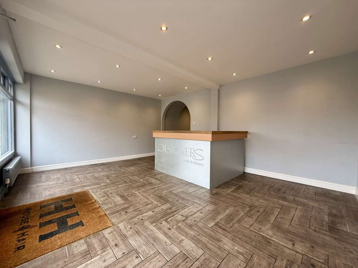 Retail/Shop in Coventry - photo 4