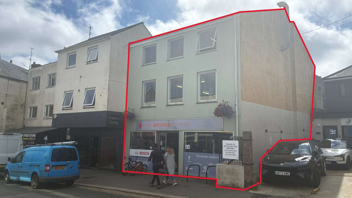 Retail/Shop For Sale, Truro, Cornwall