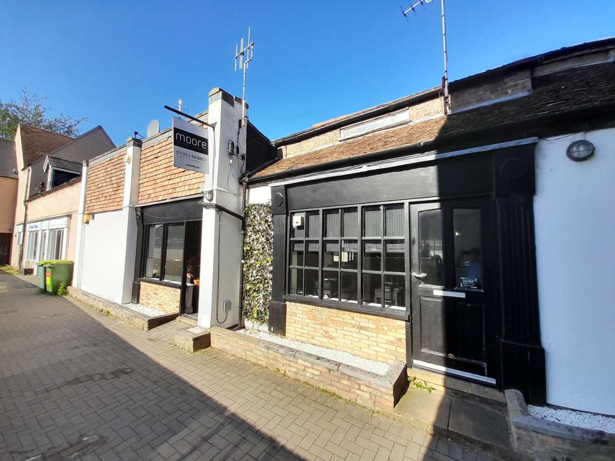 Retail/Shop To Let, Ely, Cambridgeshire