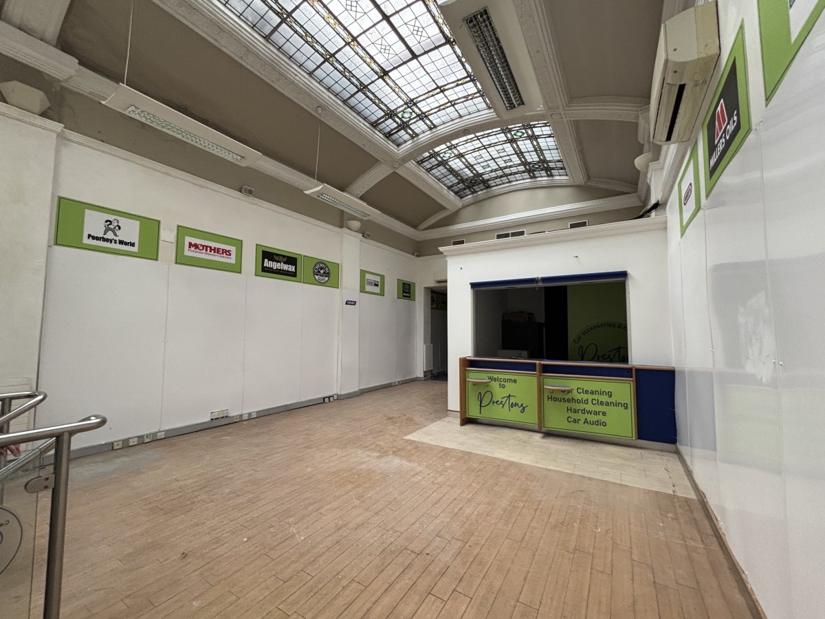 Retail/Shop in Sowerby Bridge - photo 3