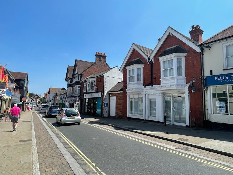 Retail/Shop in Lyndhurst - photo 4