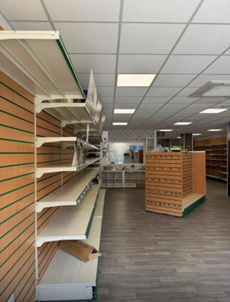 Retail/Shop in Plymouth - photo 4