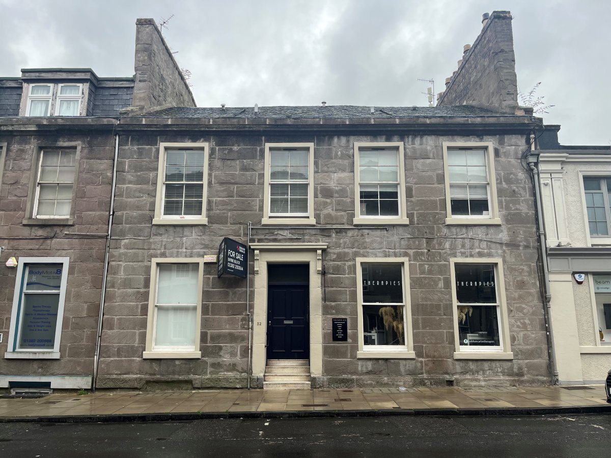 Retail/Shop For Sale, Dundee, Angus