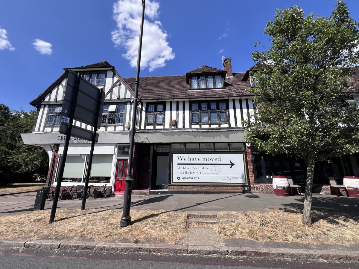 Retail in Cheam