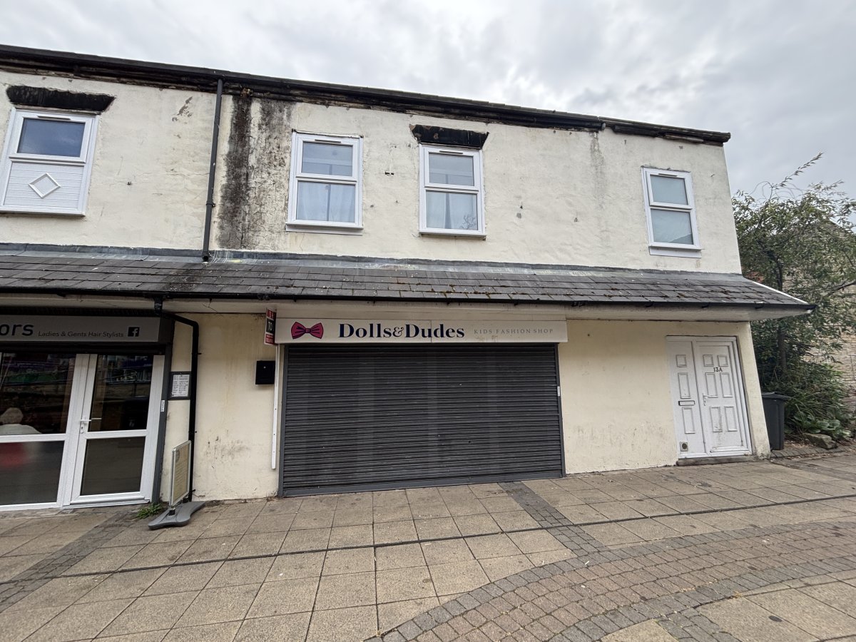 Retail in Cleckheaton
