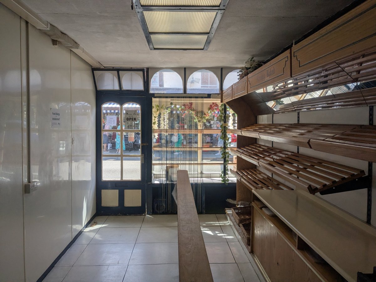 Retail/Shop in Sheringham - photo 2