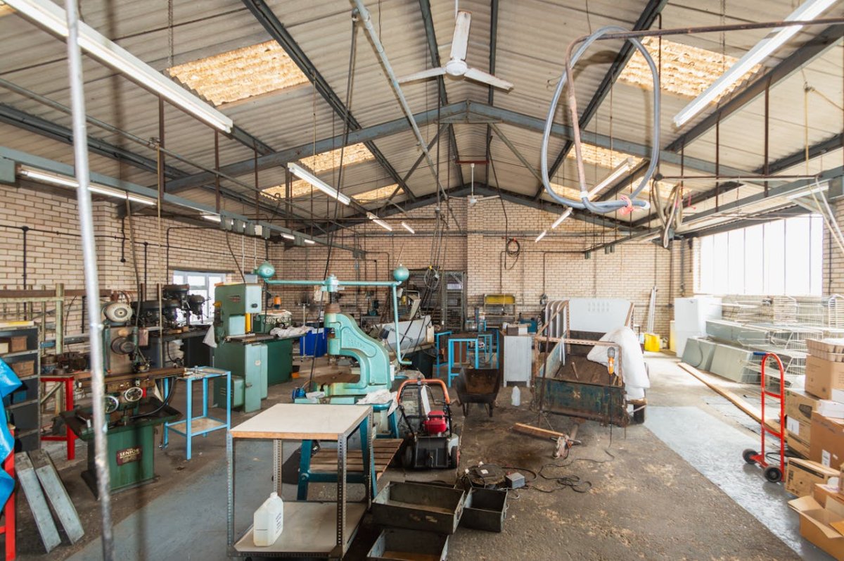 Retail/Shop in Poole - photo 3
