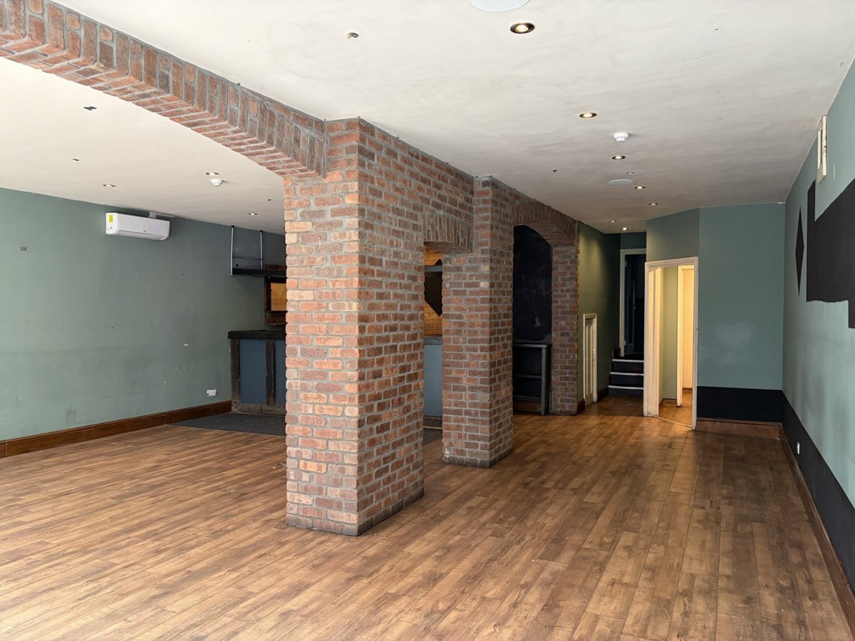 Retail/Shop in Derby - photo 3