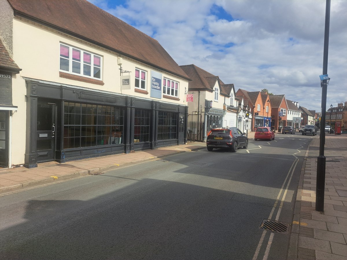 Retail in Knowle