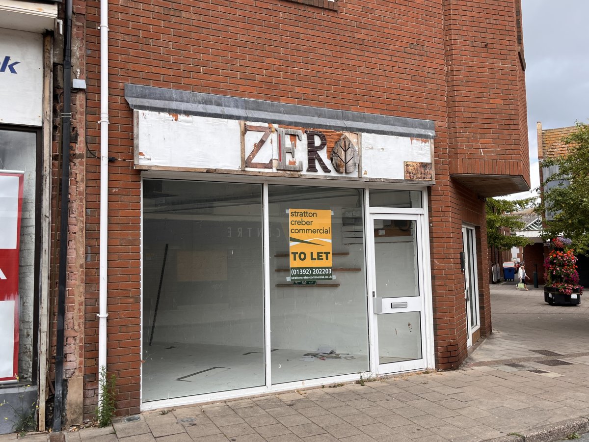 Retail/Shop in Exmouth - photo 2