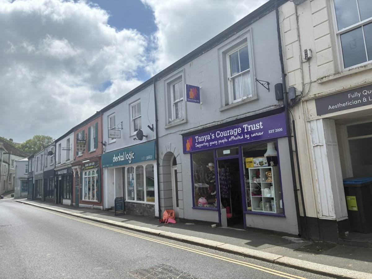 Retail/Shop For Sale, Truro, Cornwall