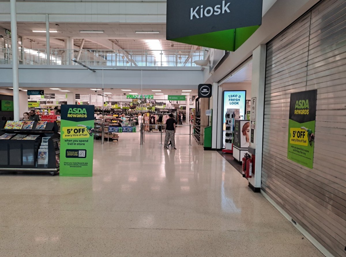 Retail/Shop in Mansfield - photo 4