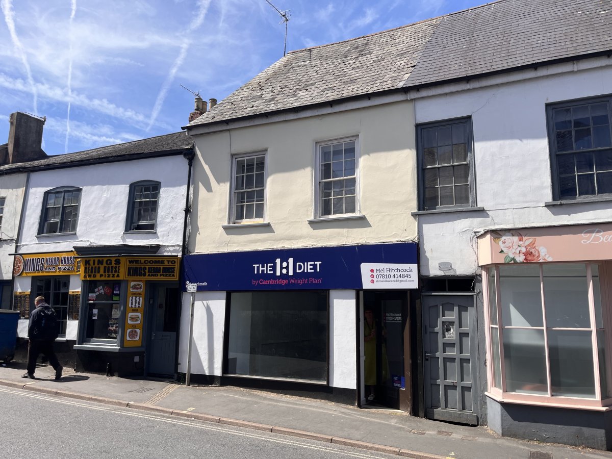 Retail/Shop To Let, Honiton, Devon
